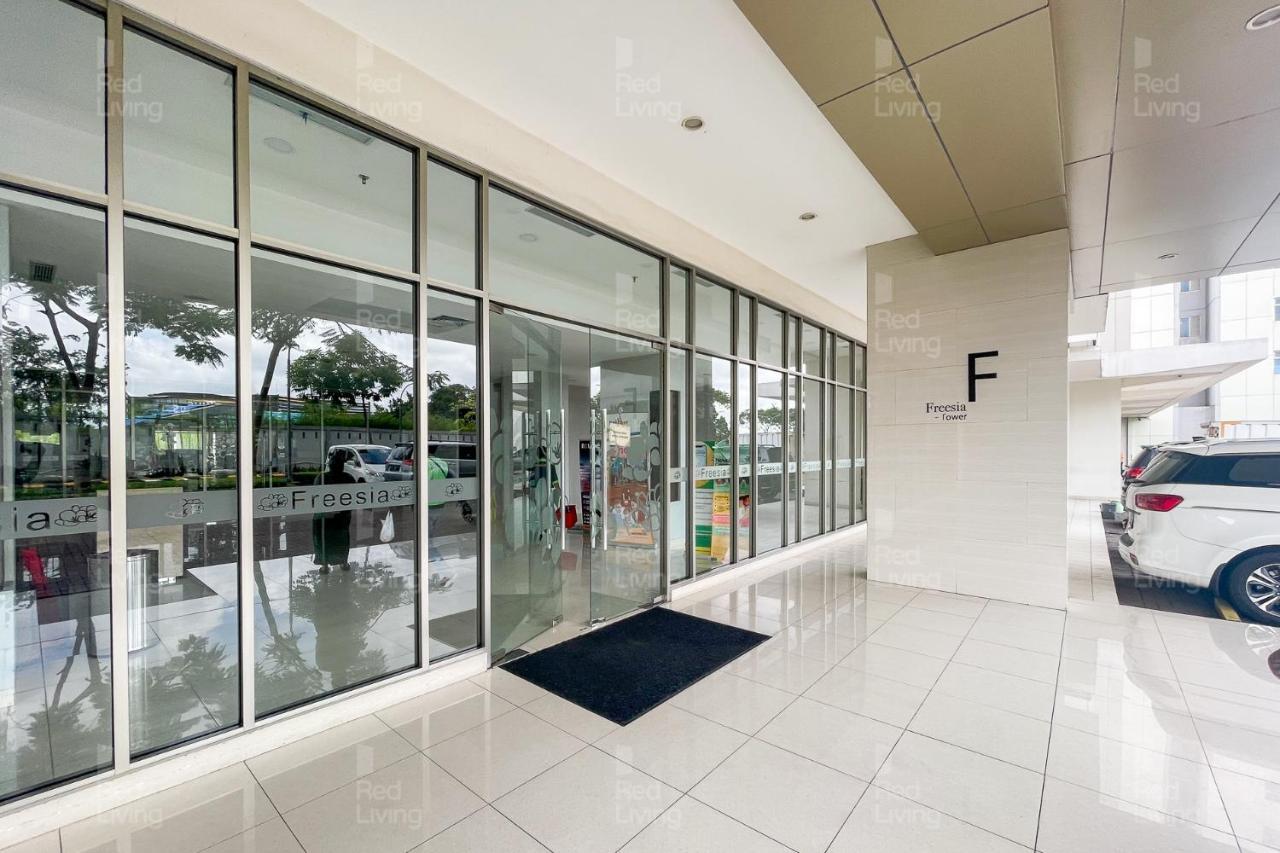 Redliving Springlake Summarecon - Novi Tower Freesia 2*